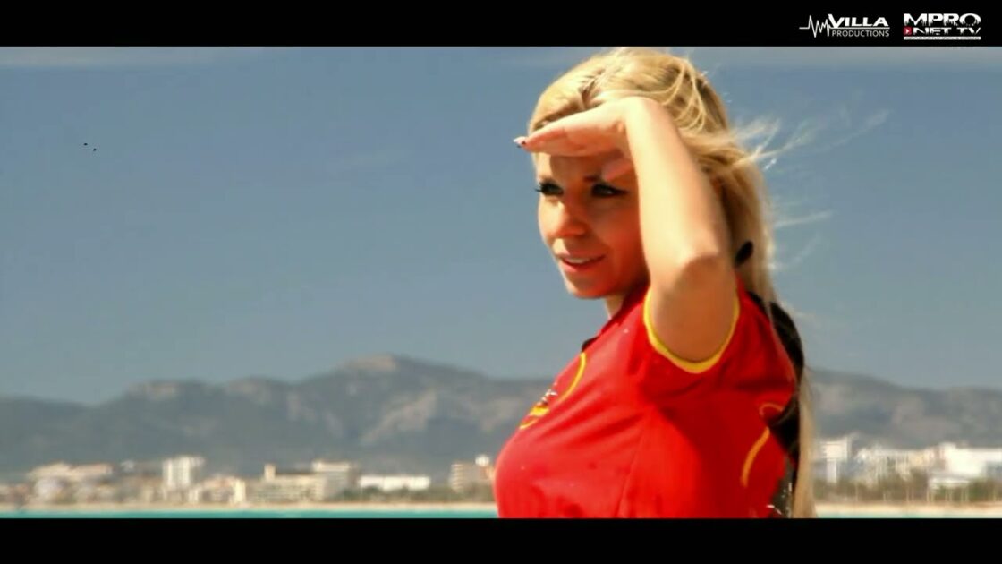 Dubi Dam Dam - Carina Crone ft. Willi Wedel - Official