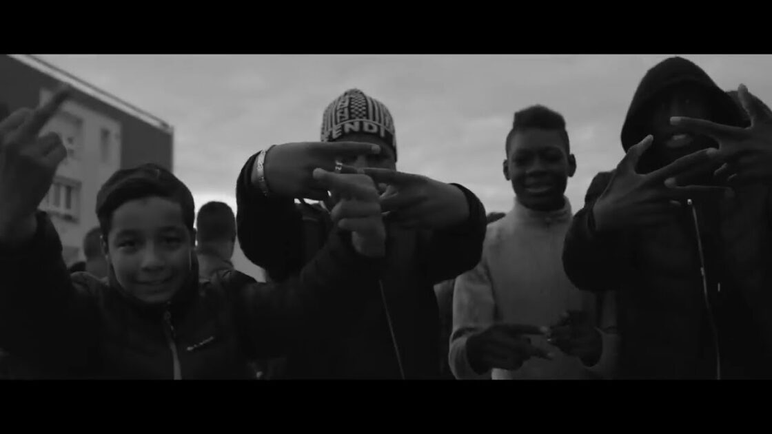 "NIEMAND" prod. by Joznez, Johnny Illstrument & Freshmaker