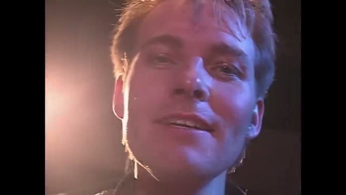 (I Just) Died In Your Arms