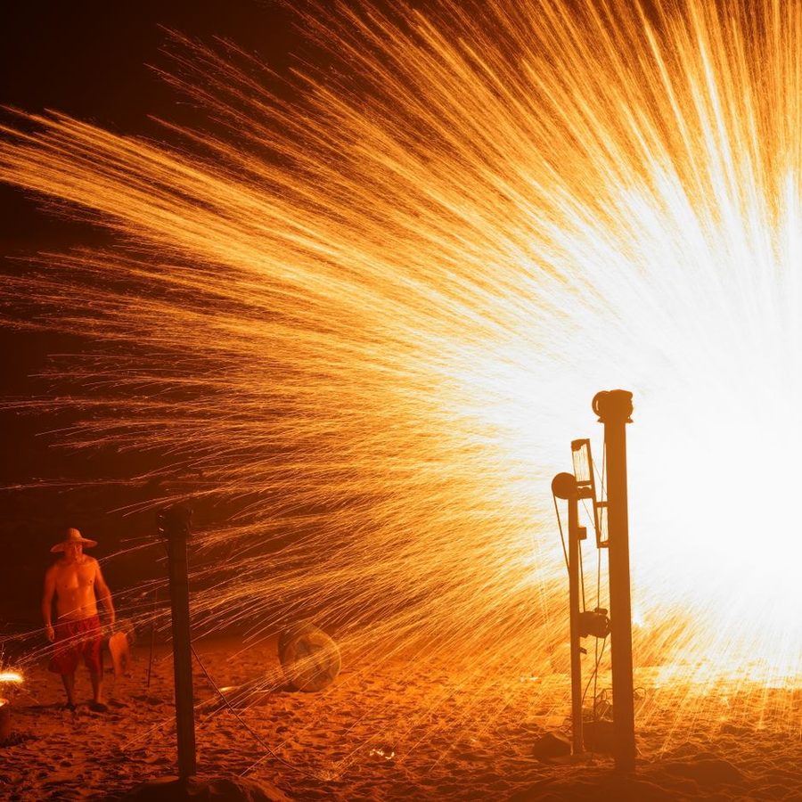 Feuerwerk am Strand
