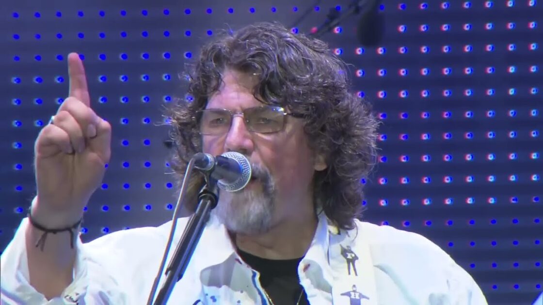 Don’t Bring Me Down (live)